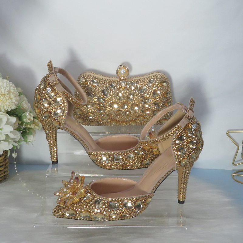 Women Bags And Shoes - Chaussures de mariée en cristal doré