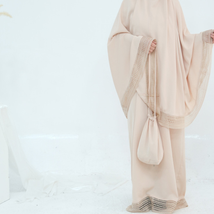 Ensemble de 4 pièces pour femm - Women Bags Dubai avis et prix