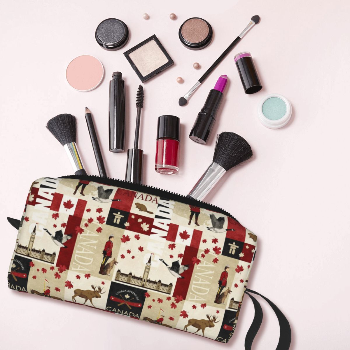 Trousse à crayons drapeau du C - Women Bags In Canada avis et prix